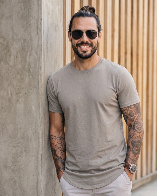 MENS EARTHSTONE BROWN ELONGATED HEM TEE